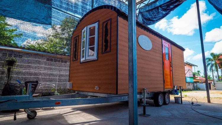 Gypsy Traveller photo 3