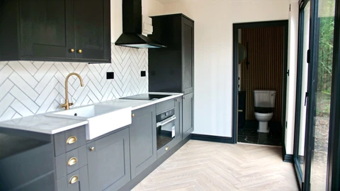 40ft HC Container Conversion